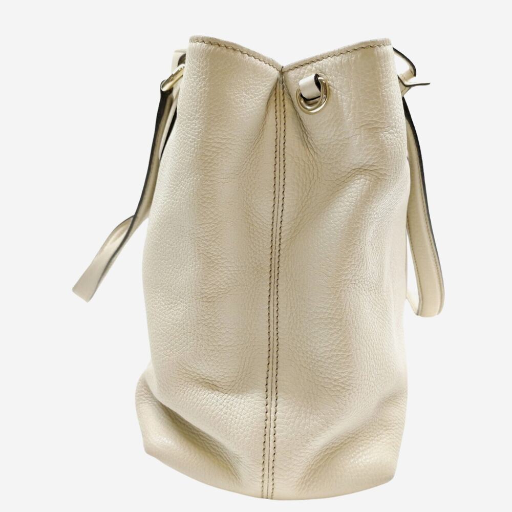 Gucci Cream Pebbled Calfskin Soho Shoulder Bag - Picture 4 of 11